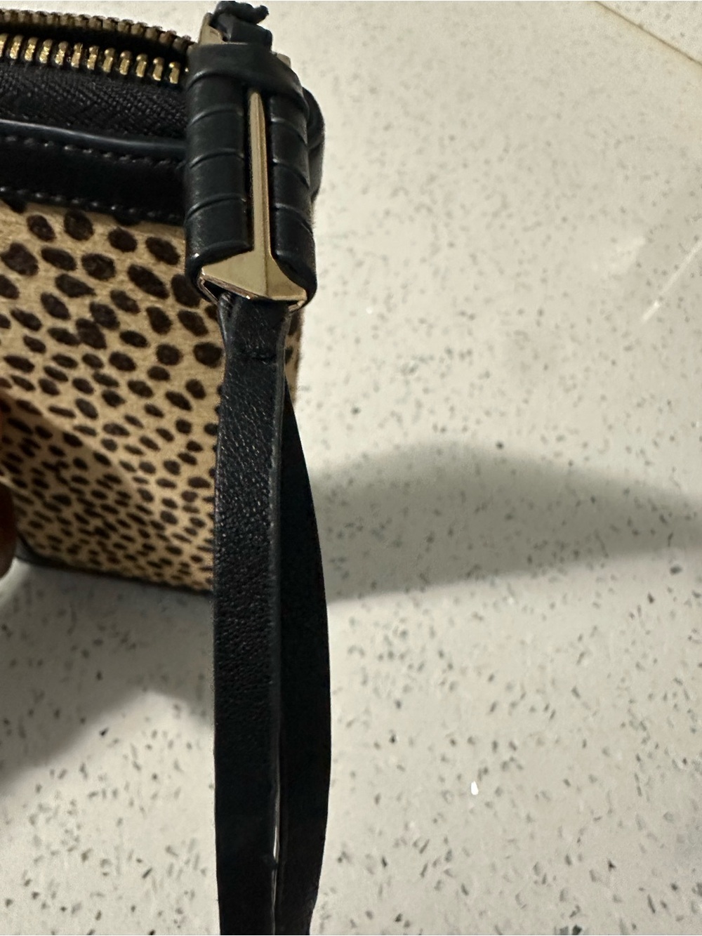 COVVETTE-Leather Zip Wallet with Black & Tan Leopard Panel (GUC) - Picture 12 of 12